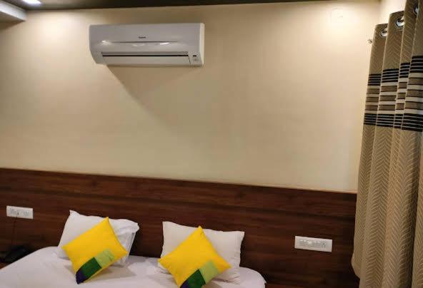 Hotel President House 马泰兰 外观 照片